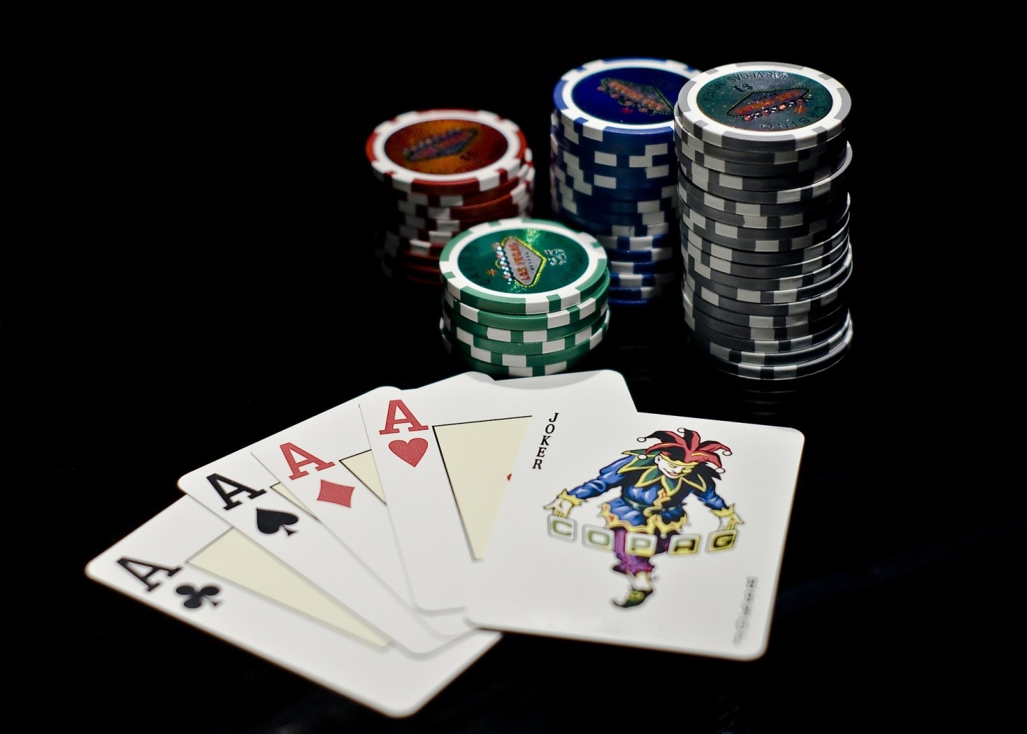 real gambling poker app