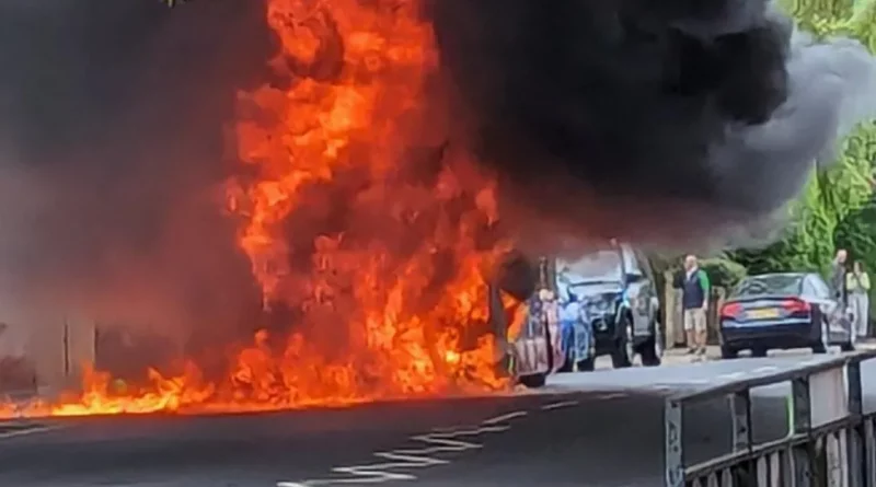 BUS DESTROYED BY FIRE IN TWICKENHAM