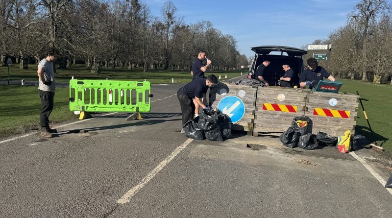 NEW GATES REPLACE WOODEN BOX PLANTERS ALONG BUSHY PARK’S CHESTNUT AVENUE