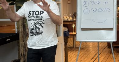 THAMES SEWAGE PUMP CAMPAIGNERS LAUNCH PETITION DETAILS IN TEDDINGTON
