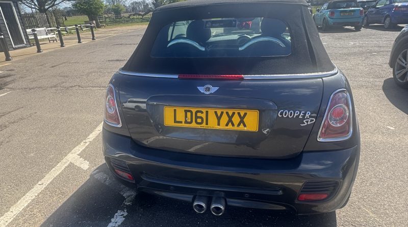 MYSTERY OF ABANDONED CAR IN BUSHY PARK