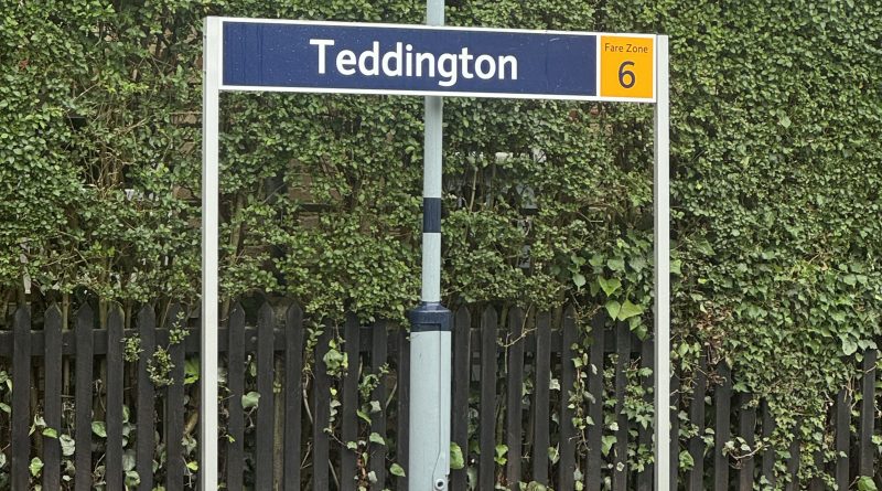 HEAVY RAIN DISRUPTS TEDDINGTON TRAIN SERVICE