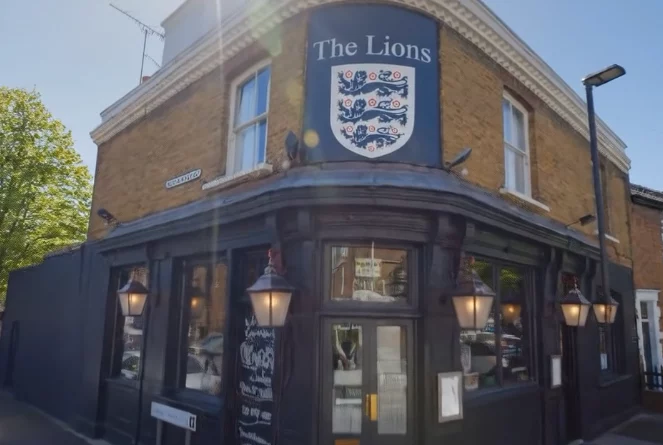 TEDDINGTON’S LION PUB BECOMES THE THREE LIONS FOR WORLD CUP