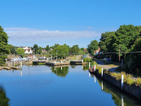 NAVIGATION RESTRICTIONS IMPOSED AT TEDDINGTON LOCK DUE TO DROUGHT