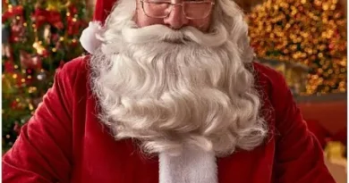 SQUIRES NEEDS A SANTA FOR XMAS!